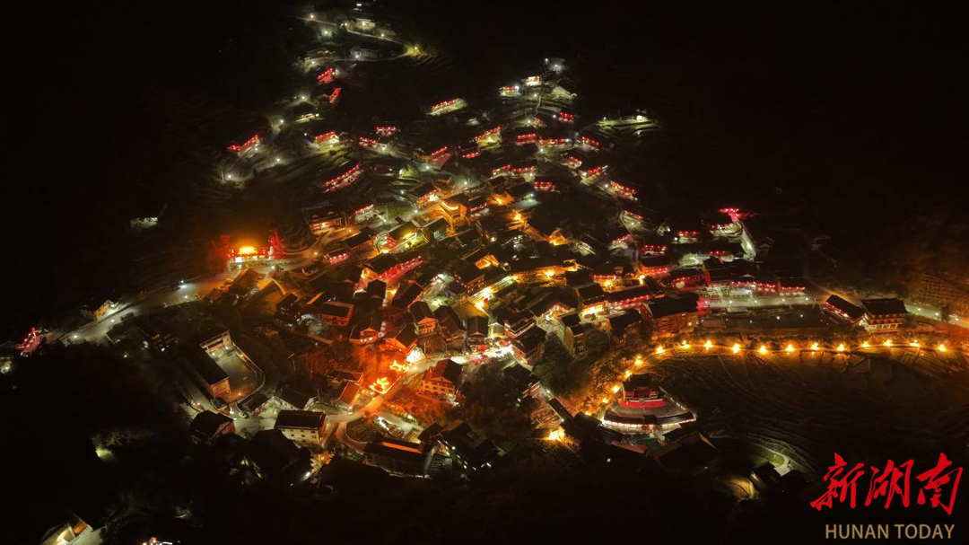 视频|湖南新化古村年味浓 非遗民俗盛宴引客来