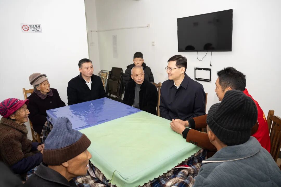 市长阚保勇走访慰问：时刻把群众安危冷暖放在心上