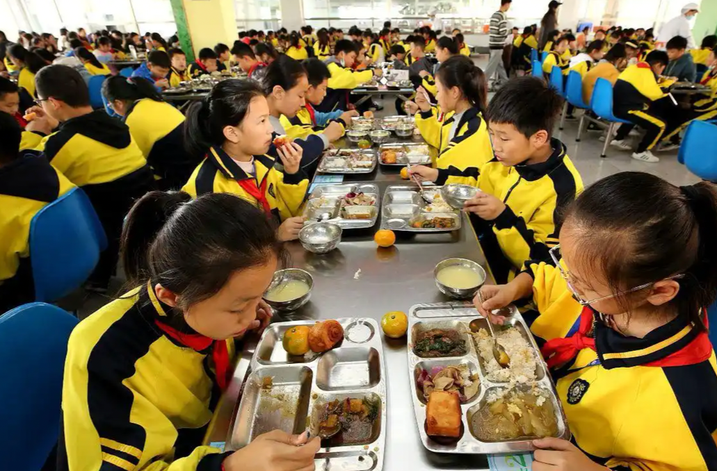 通道：解决“小问题” 服务“大民生”