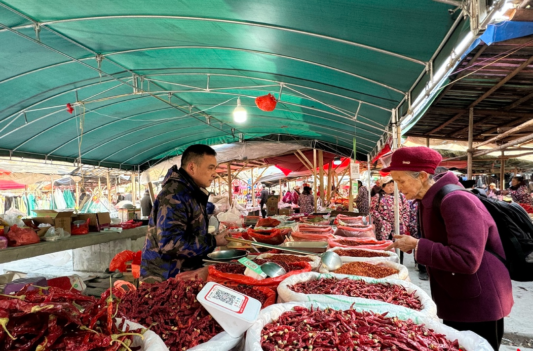 苗家赶场年味浓@湖南日报市州