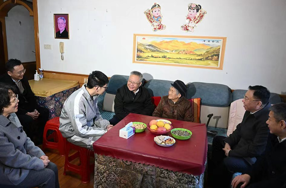 沈晓明毛伟明毛万春谢卫江等省领导带队分赴各市州开展走访慰问活动