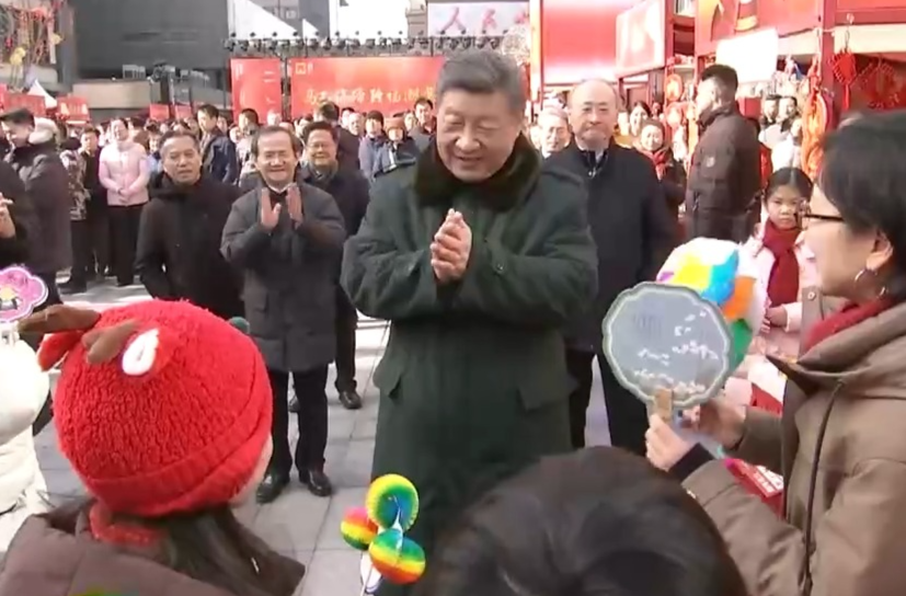 时政微纪录丨情暖中国年 习近平总书记的新春牵挂与祝福