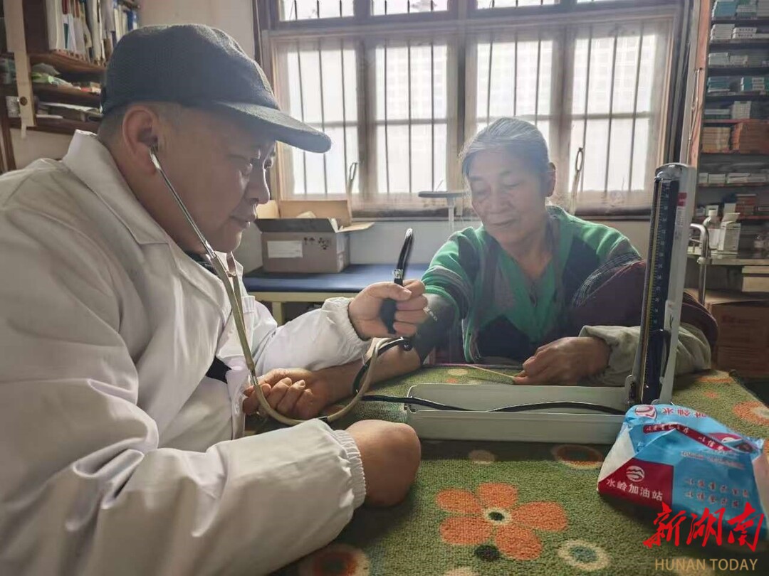 东安县水岭乡卫生院开展慢病管理入户服务