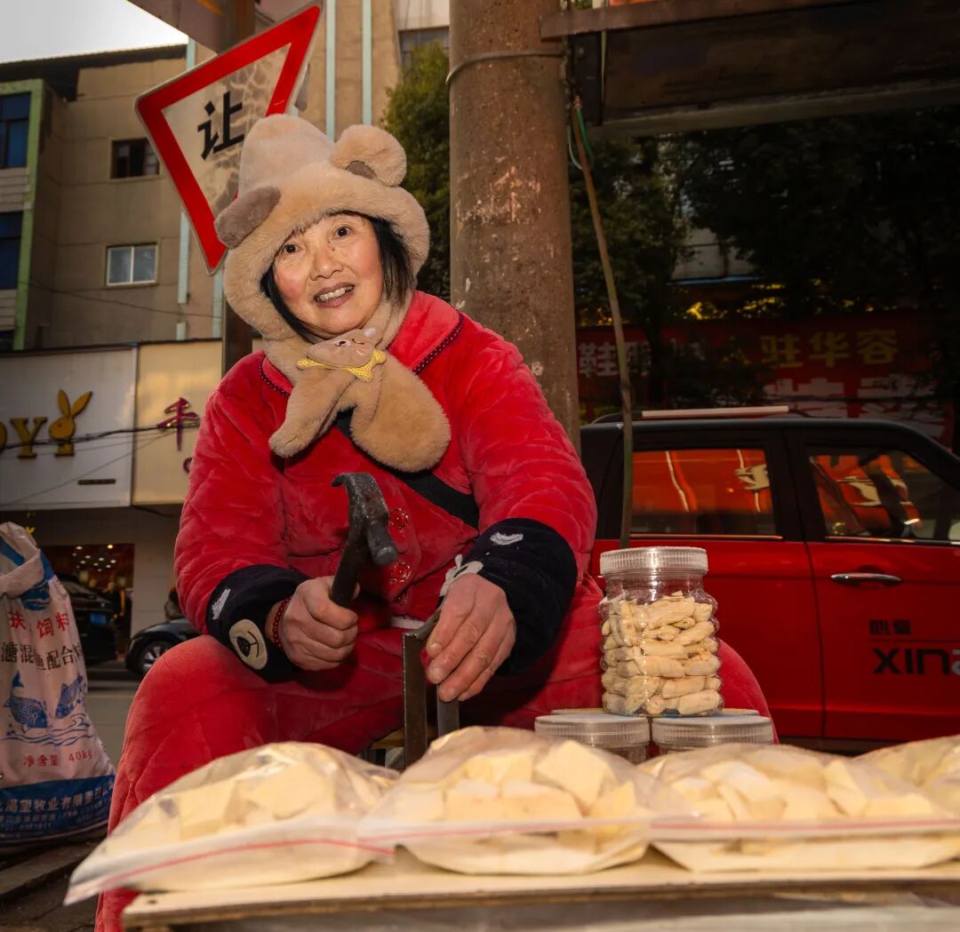 策马江湖  年味岳阳⑫｜走，上街去！感受岳阳市华容县的年味！