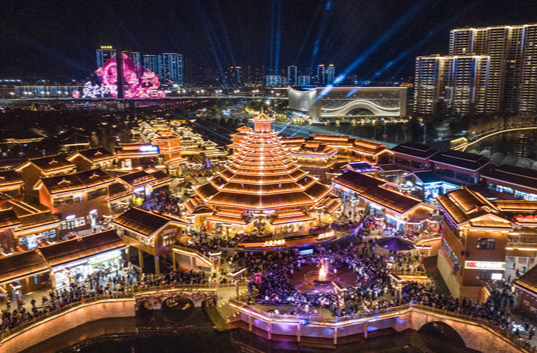 榆树湾青春广场新春活动热闹上演