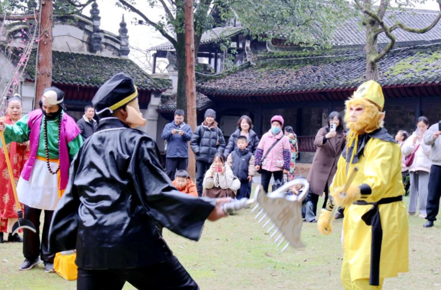 春回大地 福满五溪丨从芙蓉楼到西游记，洪江市黔阳古城的春节“剧本杀”火了 