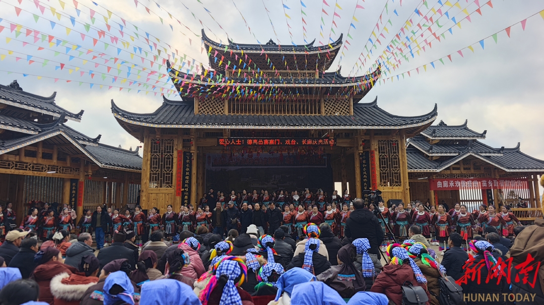 春回大地 福满五溪丨德高苗寨万人同欢闹新春