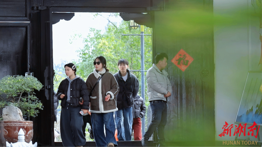 春回大地 福满五溪｜辰溪：大酉书院民俗体验活动点亮新春文化年