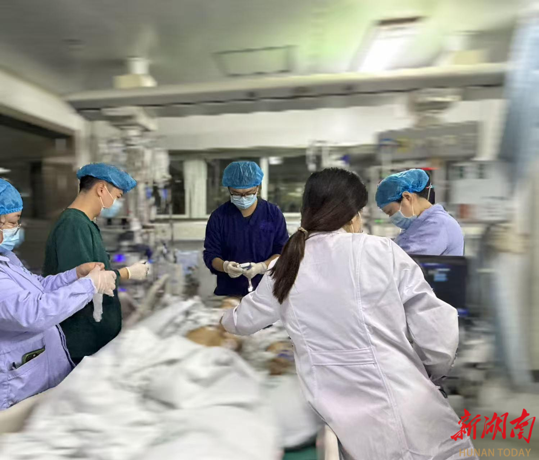 生命守护，湖南医药学院总医院重症医学科的“特殊年味”