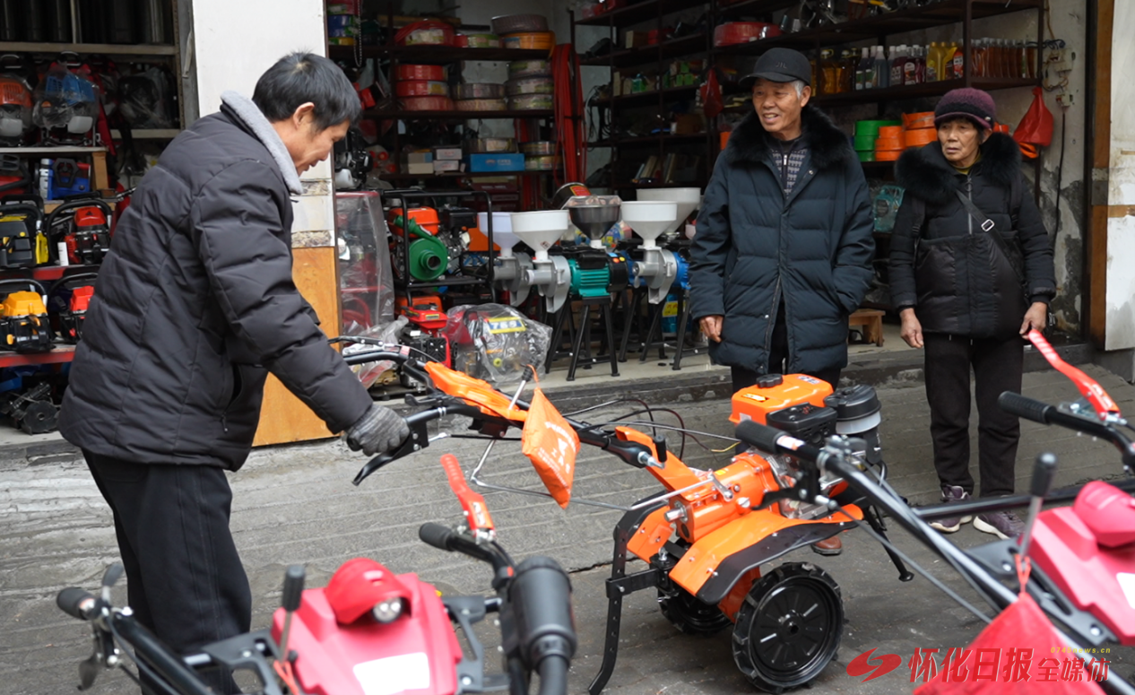 争春抢时！辰溪农机市场迎购销热潮