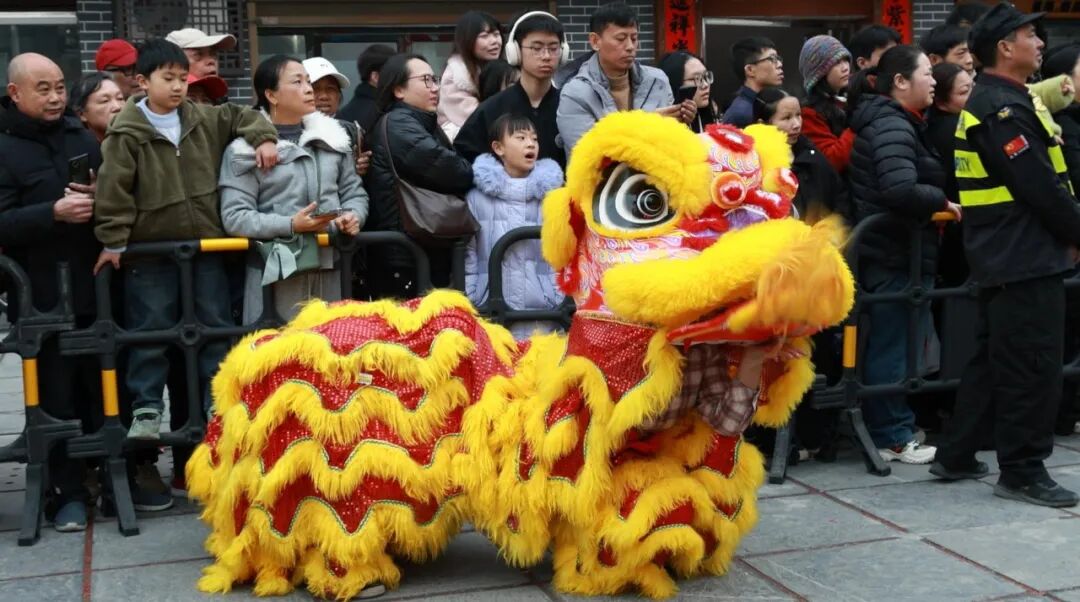 新春走基层 最火在汝城｜新春民俗展演启新程 上黄门老街漾年味