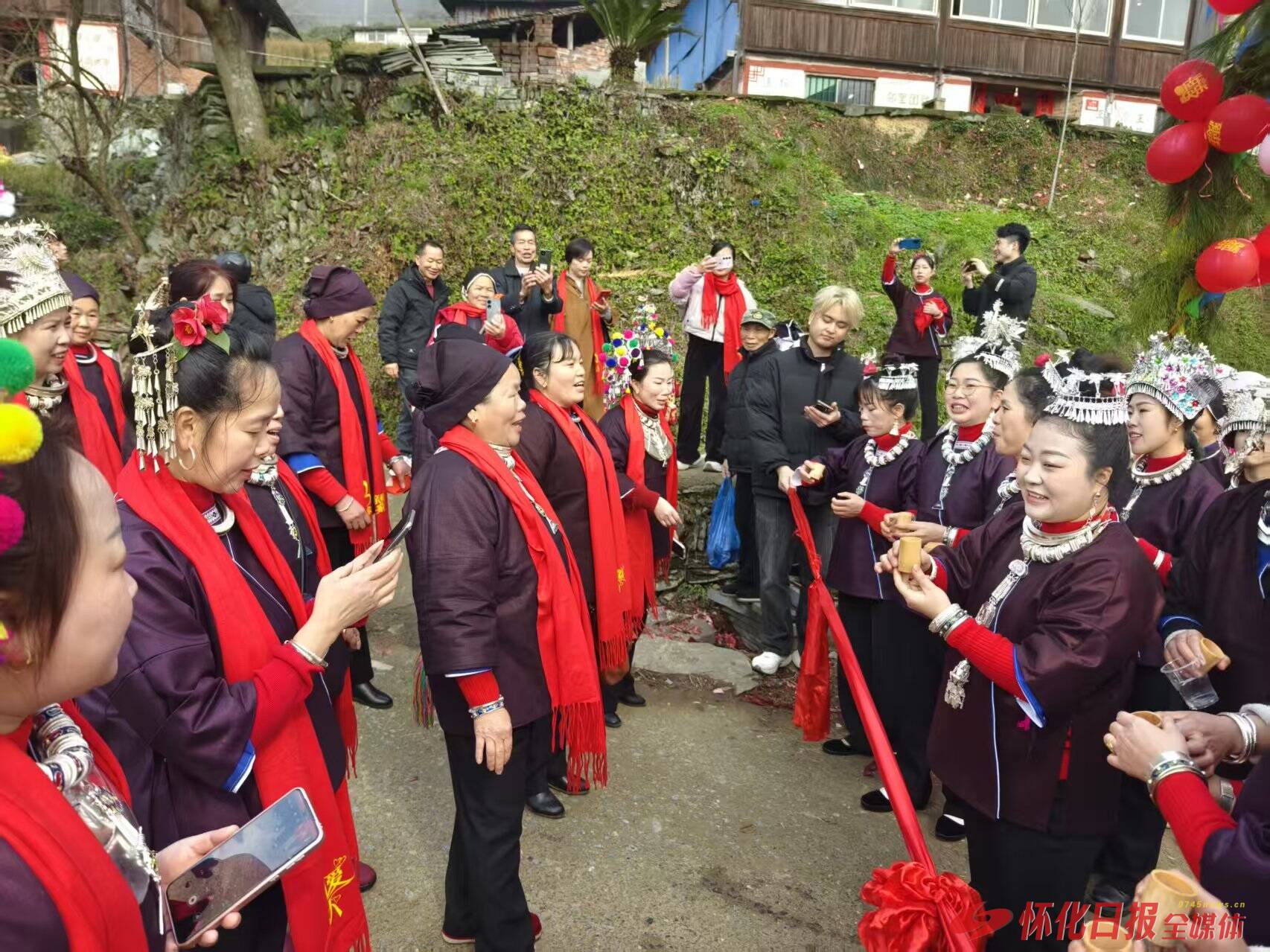 通道双王侗寨：“聚福楼”里叙乡情