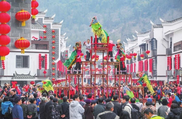 新春走基层：湘西州洽比村——百狮闹新春｜古村年味⑭