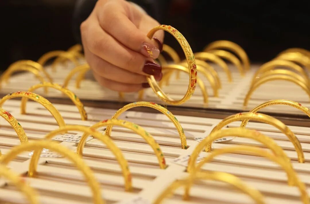 金价银价，直线拉升！