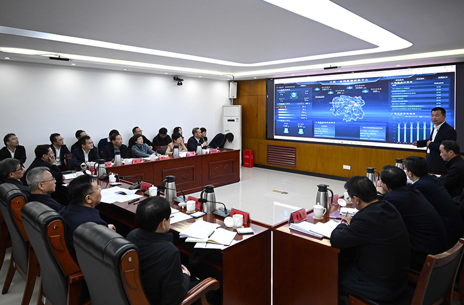 沈晓明调研&ldquo;三医一张网&rdquo;建设工作