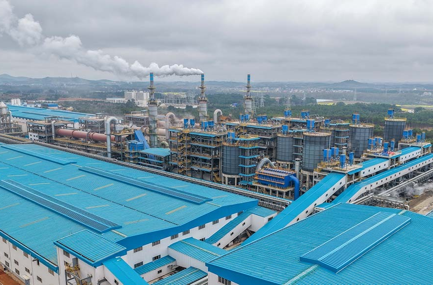 開新局  生產忙