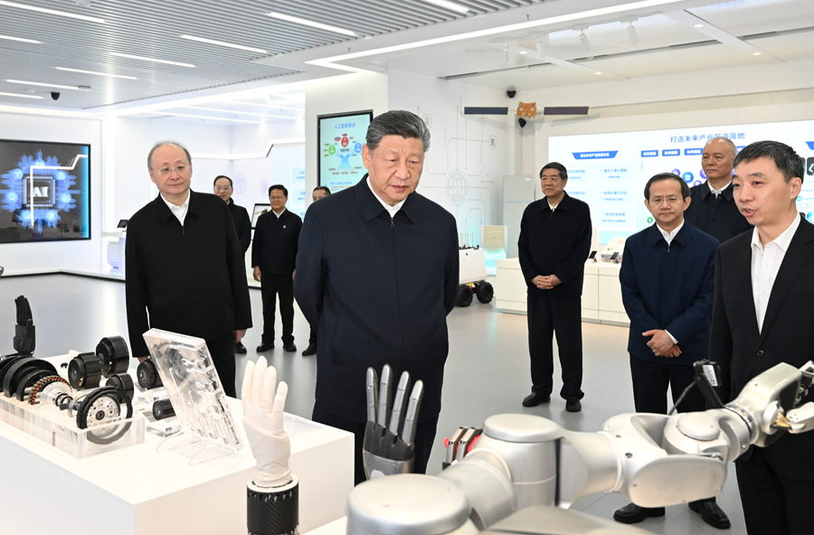 三个“桩”撑起“一盘棋”