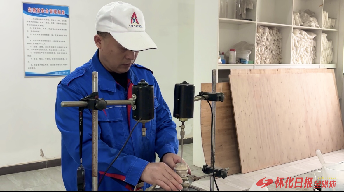 200吨大豆胶冲刺“开门红”(图1)