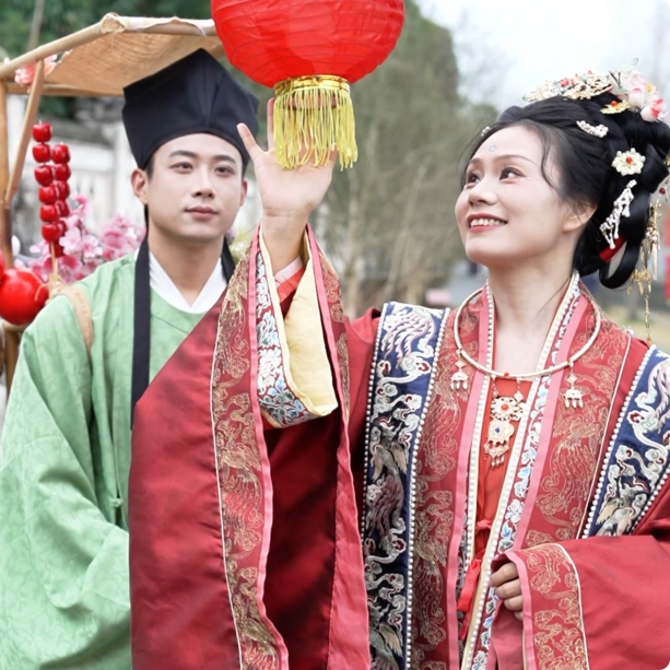 视频｜洪江市王市长化身黔阳公主陪您过元宵