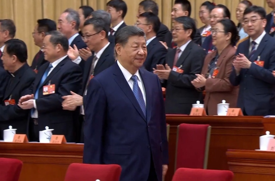 习近平等党和国家领导人出席全国政协十四届四次会议开幕会