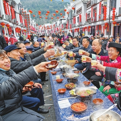 新春走基层｜苗寨新家幸福长@湖南日报摄影版