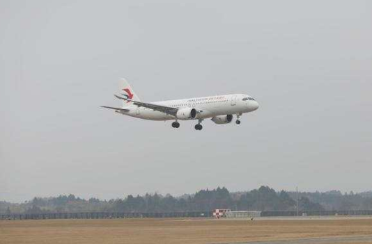 平江将建通用机场 京港澳高速扩容用地获批@湖南日报