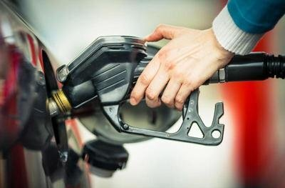 今晚（3月9日）调油价！