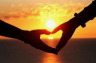 “很多年轻人没时间去爱”，白岩松一句话登上热搜