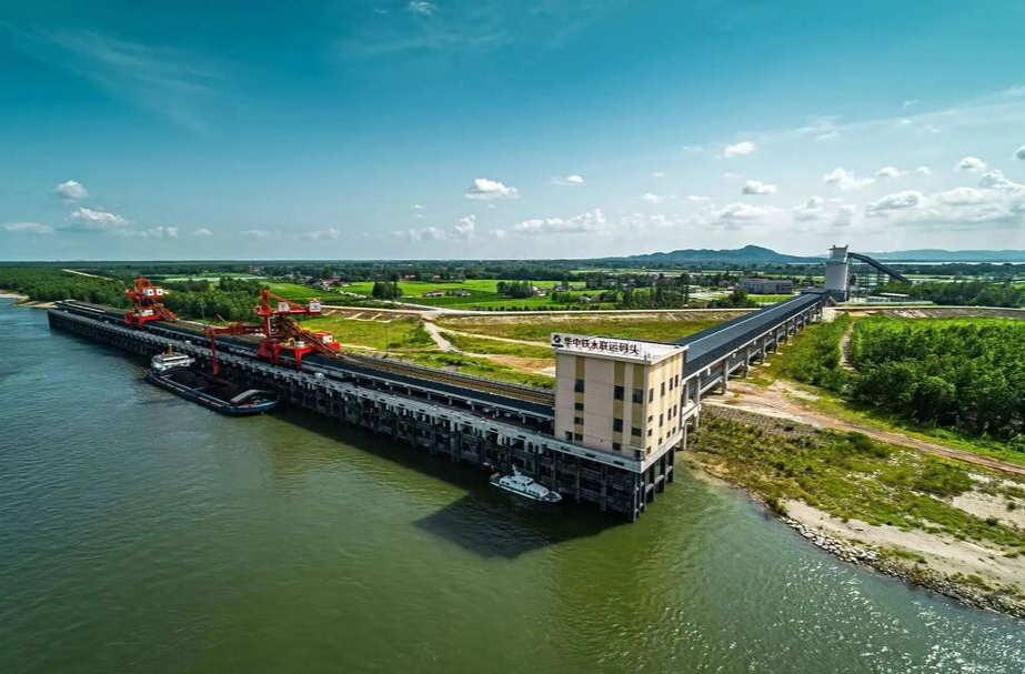 聚力做大“链主”，岳阳拉满项目建设“第一弓”！