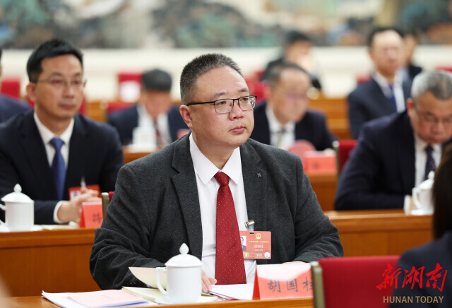 两会之声丨全国人大代表胡国柱：让优质科技教育惠及更多乡村孩子@湖南日报
