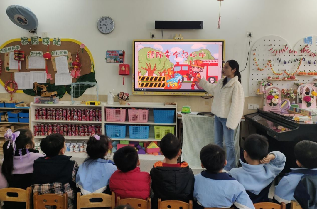 消防“童”行！常宁市第二幼儿园培元园开展消防安全演练活动