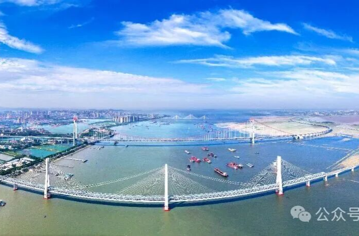 三十而立·岁与君和⑧ | 天堑变通途 网联城乡兴！君山建区三十年交通变迁纪实