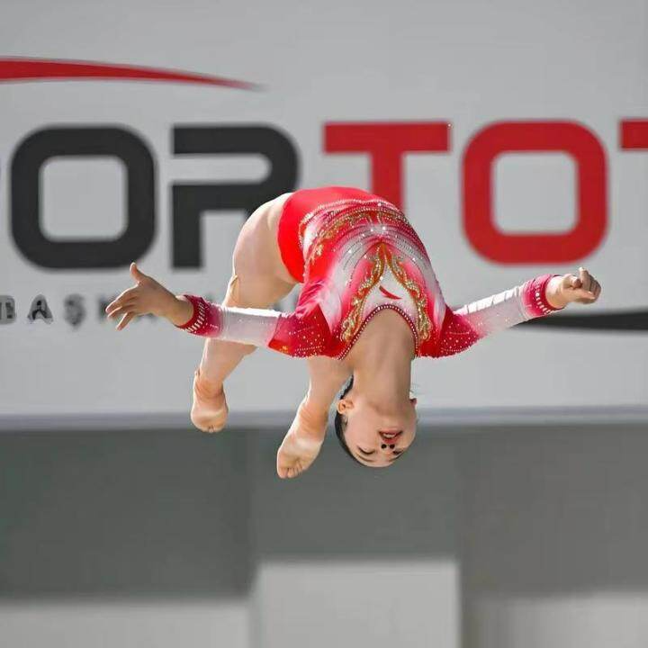 点赞！这个凤凰姑娘闪耀国际赛场