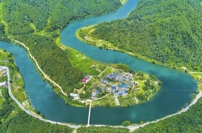 怀化如何点绿成金？一组海报告诉你答案