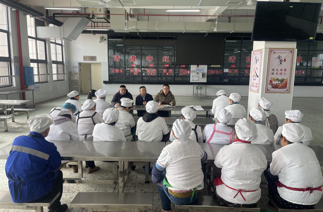 衡阳市六中：严把食品安全关 护航开学新征程