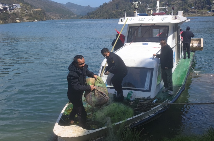 春季“渔政亮剑”，水下“陷阱”无处藏身