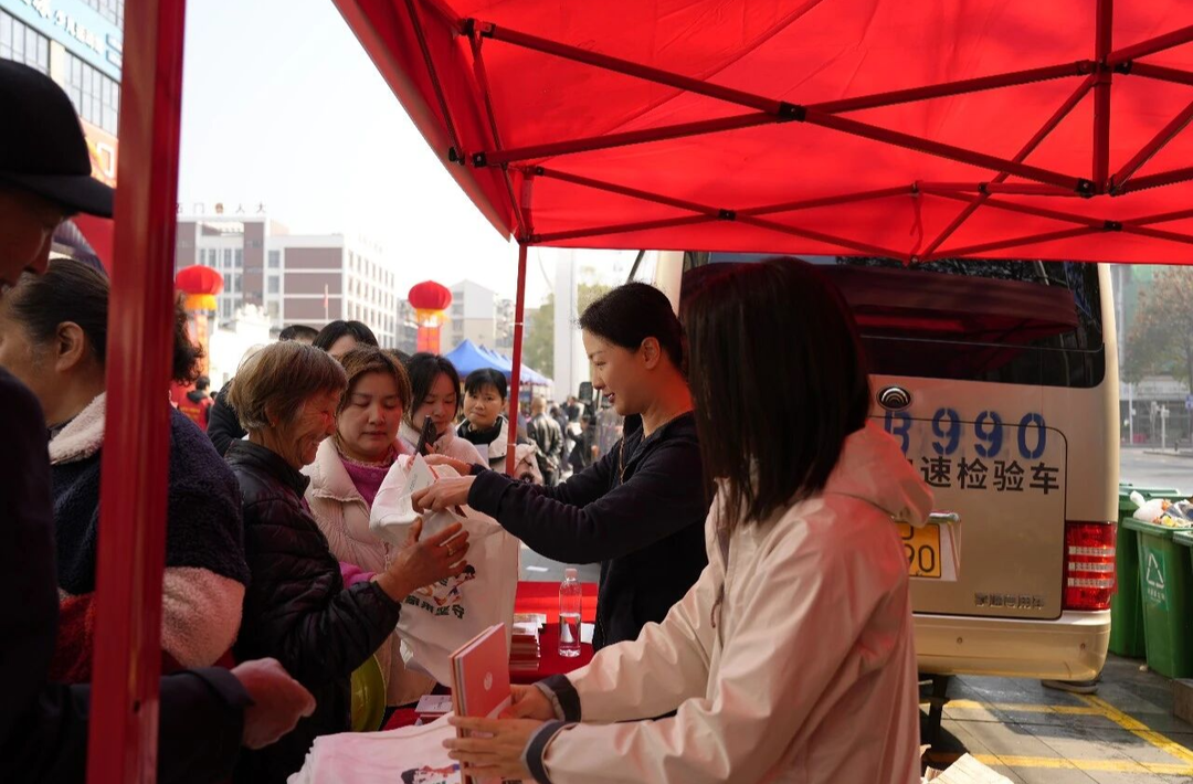 常德市“3·15”国际消费者权益日活动在石门举办