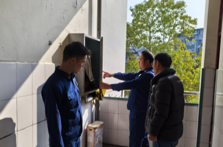 他们给校园安全做“全身体检”~