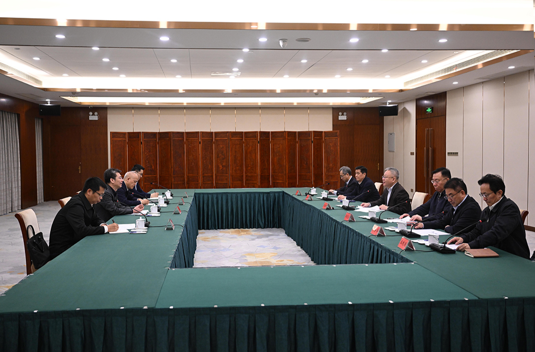 沈晓明与中国科协党组书记贺军科一行会谈