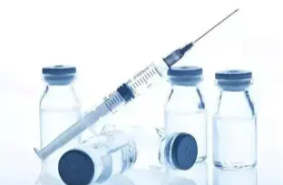 在这个年龄前，建议一定给孩子接种流脑疫苗