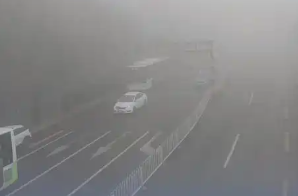 大雾！湖南超40个高速公路收费站入口临时管制