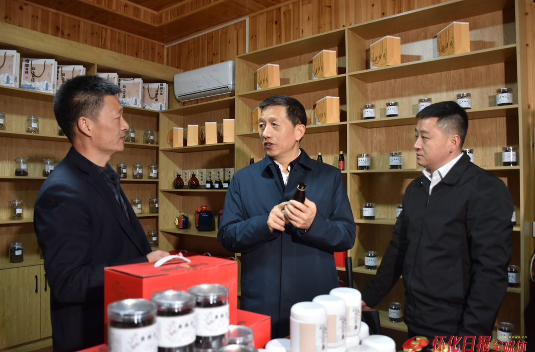 许忠建：把正确政绩观落实到各项工作中 切实增强群众获得感幸福感安全感