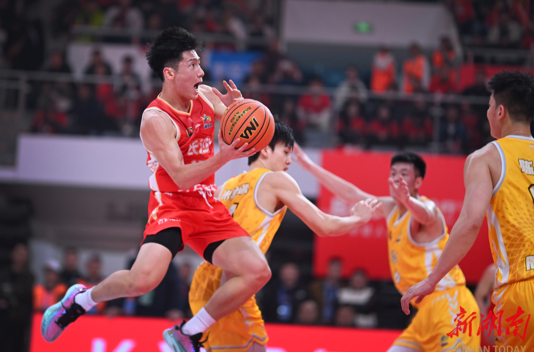 那小子真帅！湘BA揭幕战海量高清图来啦