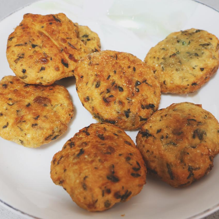 新田县冷水塘村：艾草青青处 春味正浓时