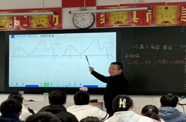 视导赋能明方向！衡阳市六中开展高三年级教学视导活动