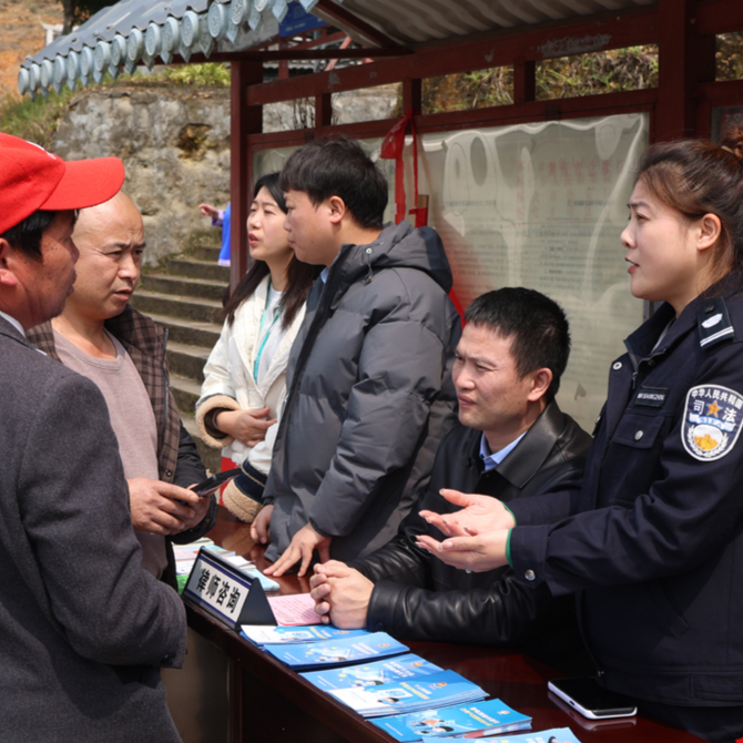 村村都有法律顾问 通道织密乡村“法律服务网” 