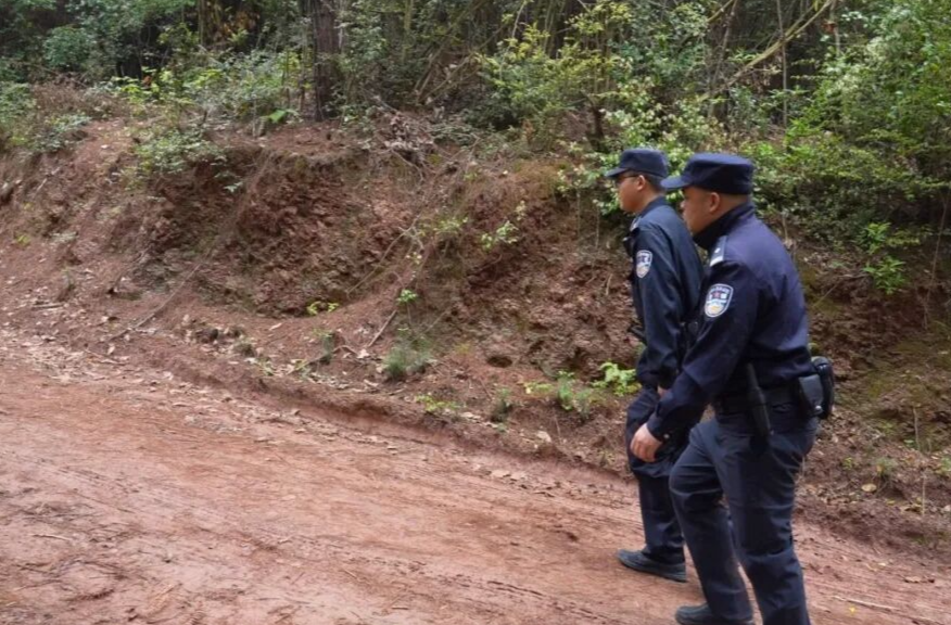 六名驴友深山迷路 临武公安连夜救援