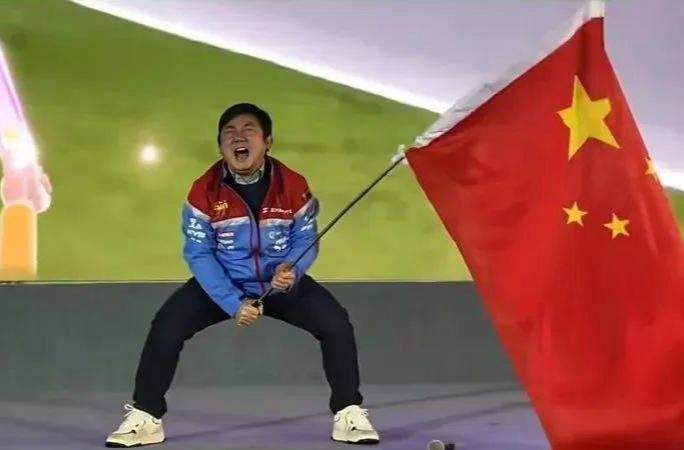 评论｜少年“轻狂”与凡人之光