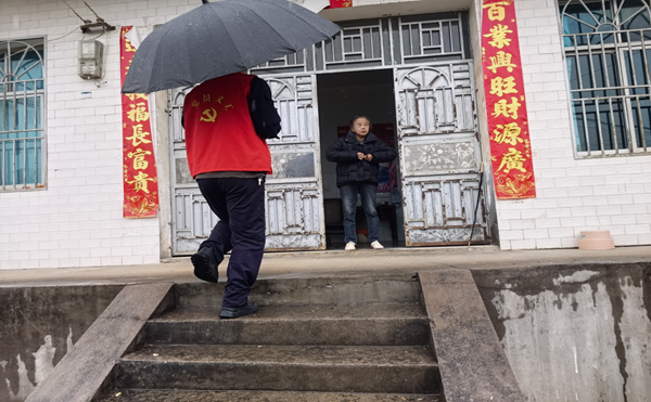 安乡黄山头镇：筑牢安全防线 守护群众平安