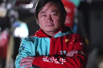 追光·TA眼中的张雪③｜ 张雪年纪最小个头最矮 车最差却最不服输